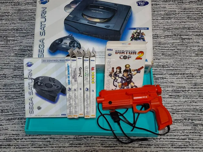 Sega Saturn na caixa com isopor Tectoy + Jogos + Controle 3D + Pistola -Raridade