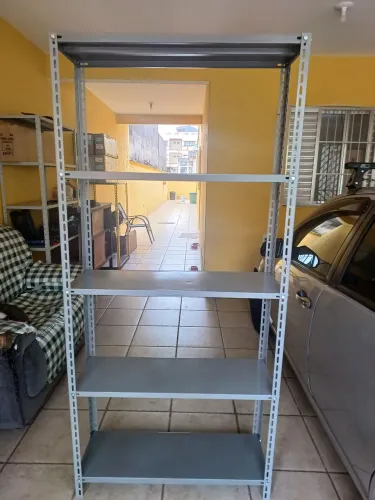 Estante de aço industrial 5 bandejas.( só novas )