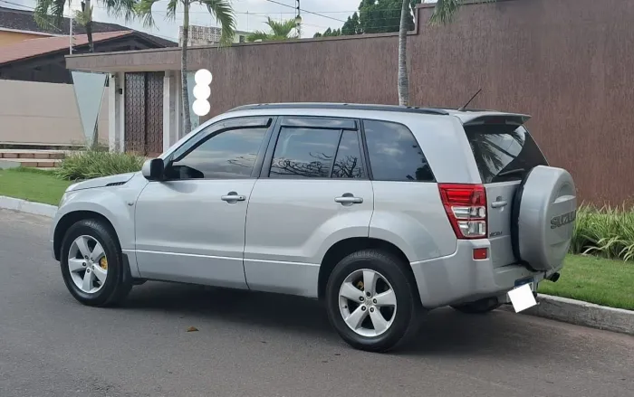 Vende-se Suzuki Grand Vitara 2WD 2011 Automático 