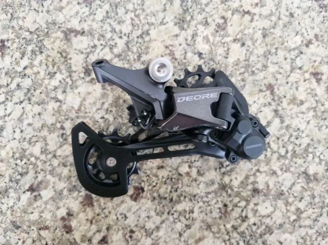 Câmbio Shimano 12v Deore M6100 Zero