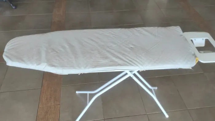 Tábua de passar roupa grande