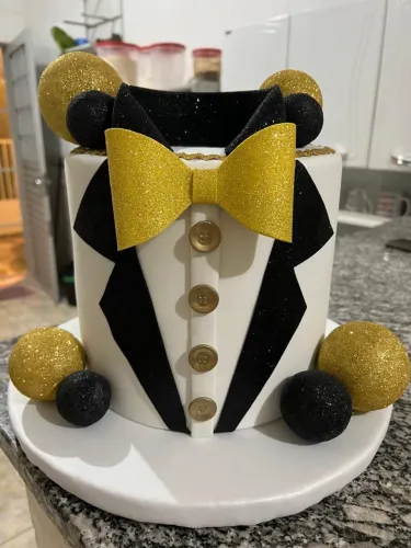 Bolo fake PODEROSO CHEFINHO