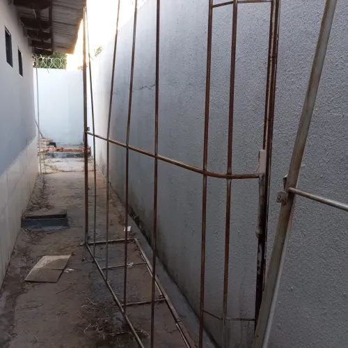 Estrutura metálica para toldo
