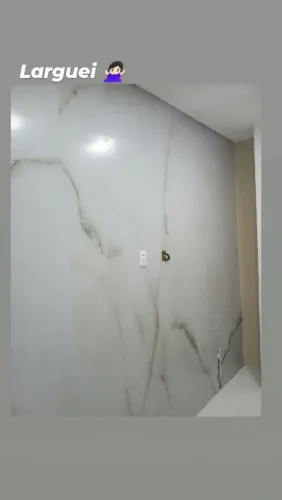 Parede com efeito marmorizado
