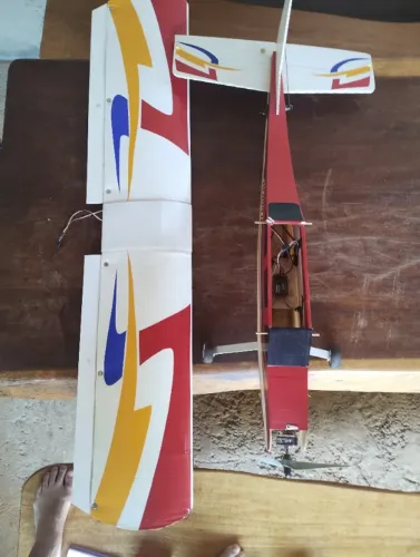 Aeromodelo Elétrico Hopper 