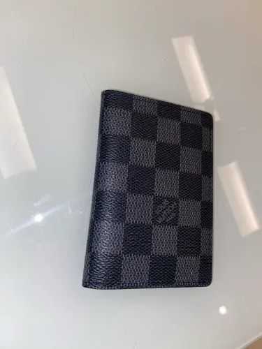 Carteira Louis Vuitton