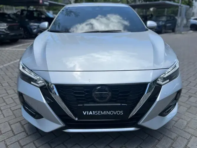 Nissan Sentra Advance 2.0 2023 com 22 mil km! Carro extra! Na garantia de fábrica!