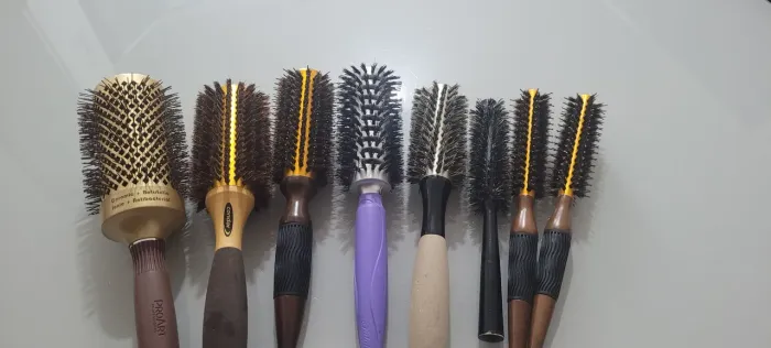 Conjunto de escovas modeladoras