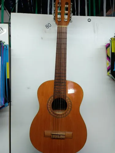 Violão Giannini muito top. Excelente instrumento pra vc iniciante ou até mesmo avançado