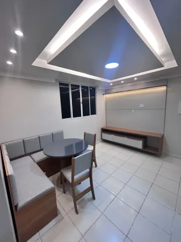 Vendo Cond. Antúrio, com 2 quartos, térreo, modulados na cozinha - Aceita Financiamento
