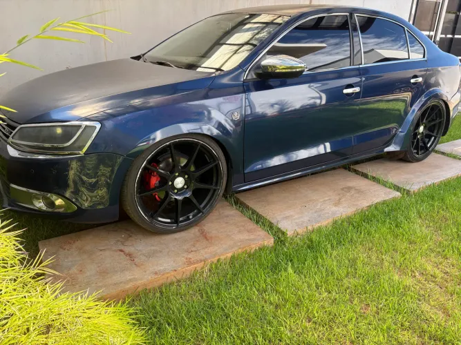Jetta 2012 aro 20 reprogramado