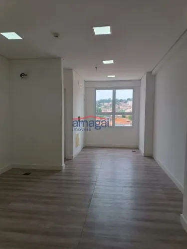 Sala comercial para alugar no Boulevard Jacareí