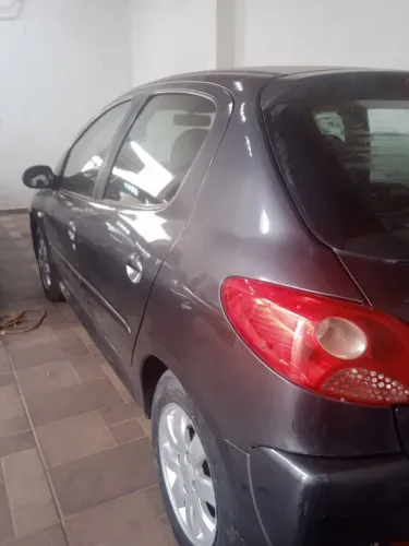 Peugeot 207 XR Sport 1.4 Flex 8V 5P 2010