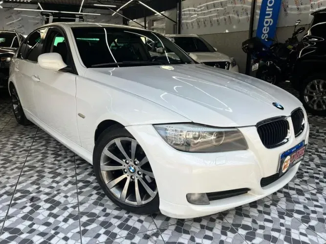 BMW 320I 320i 2010