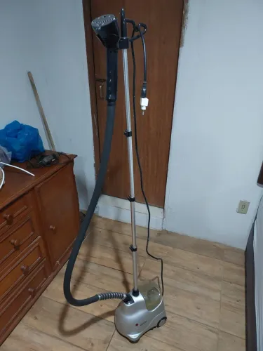 Passadeira profissional vertical suggar 127v
