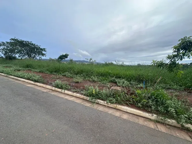 Terreno plano com ótima localização