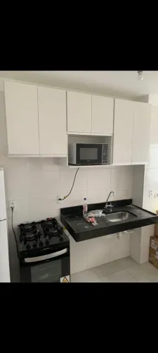 Armário aéreo para cozinha e áreas de serviços 