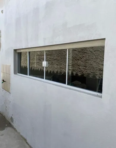 Janela de Alumínio com Vidro