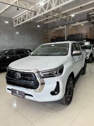 HILUX SRX PÉROLA 0km! Pronta entrega!!!