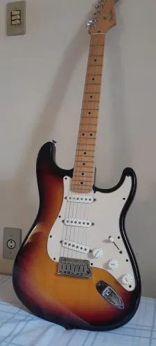 Fender Stratocaster Americana 2004 Series