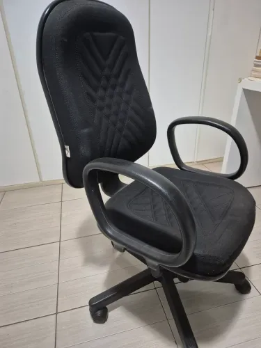 Cadeira escritorio - Presidente - Martinuccio