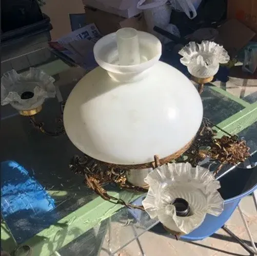 Lustre antigo em latão maciço