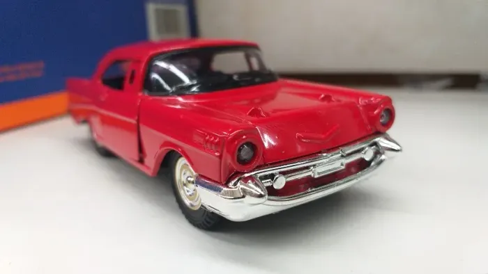 Carrinho em metal fricção Bel Air 1958