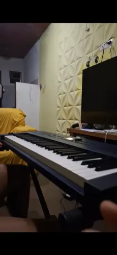 Roland go Keys (Menos de um ano de Uso)