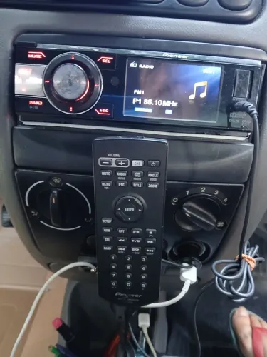 Dvd pionner automotivo + controle remoto funcionando  100%