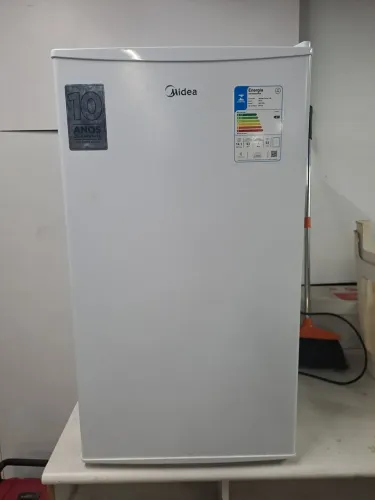 Frigobar midea