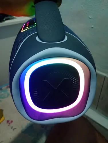 Caixa de som da polyvox bombox