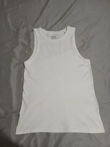 Regatas masculina usadas