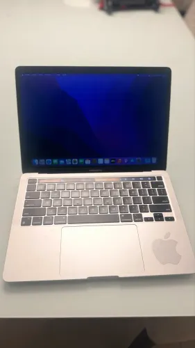 MacBook Pro M1 2020 512GB 8GB RAM Prata Excelente Estado