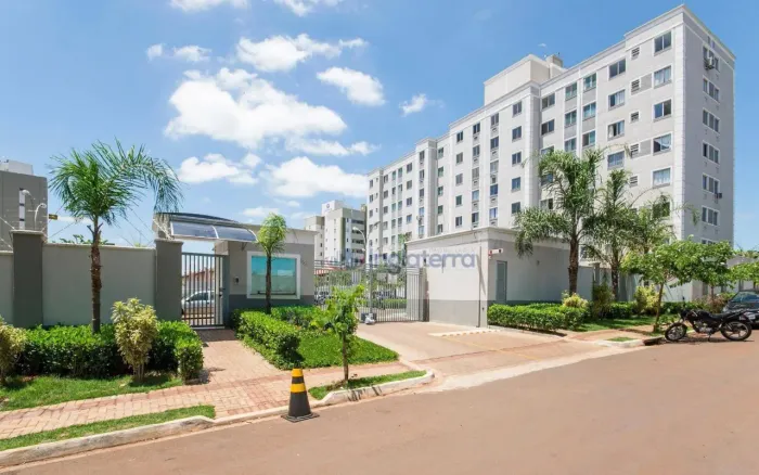 Apartamento no La Fontaine com 2 Quartos para alugar, 46 m² por R$ 1.580/mês - Vale dos Tu