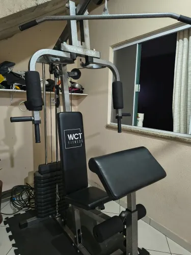 Estação de musculação WCT Fitness 
