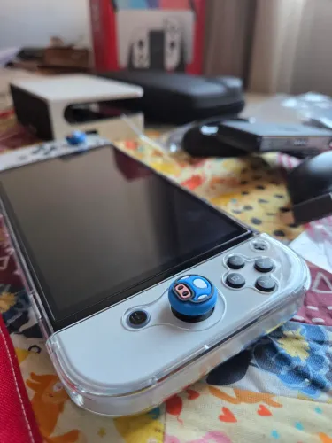 Nintendo Switch OLED 256 GB Desbloqueado (Kamikaze) + Acessórios
