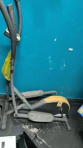 3x de R$140 Elíptico Magnético Top Usado Funcionando R$390 tenho Bicicleta Esteira