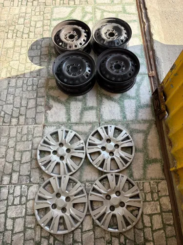 RODA + CALOTAS ARO 13 FIAT