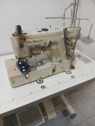 Máquina de costura Industrial Goleira