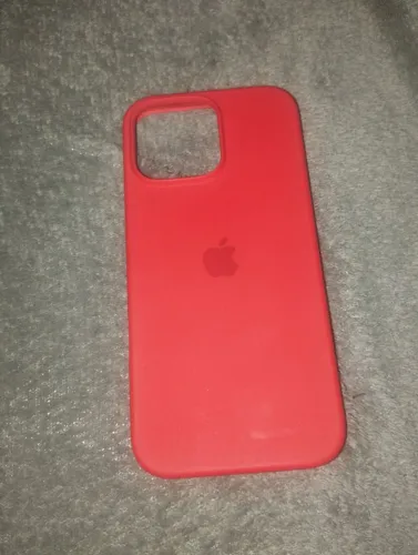 Capinha iPhone 16 pro max vermelha 