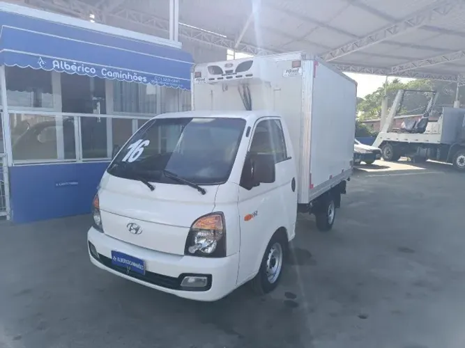 Hyundai HR - ano: 2016 - Baú refrigerado (SOMOS LOJA)
