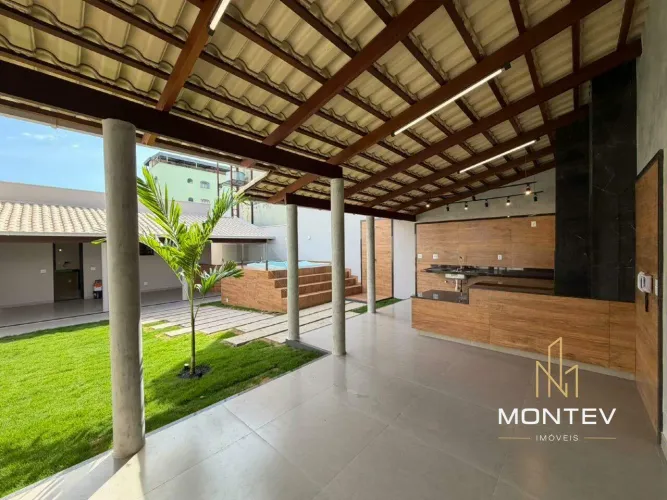 Casa à venda, 3 quartos, 1 suíte, 4 vagas, Planalto - Divinópolis/MG