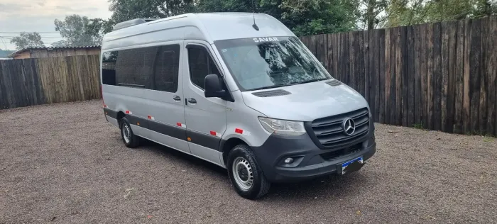 Mercedes-Benz Sprinter 416 Furgão Longo T.a. 2.2 Dies 2021