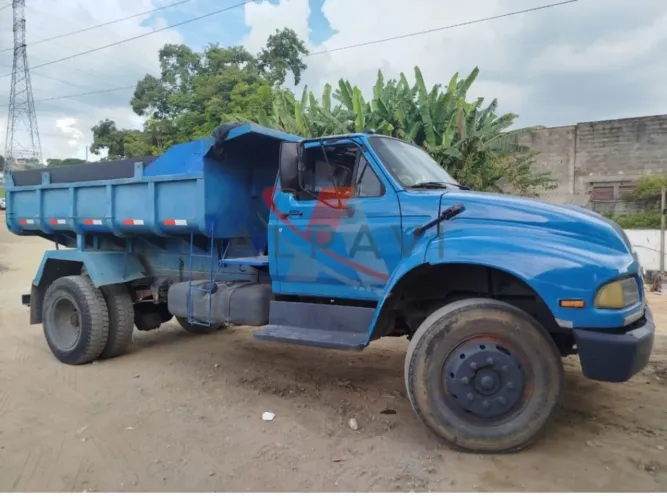 Ford F 12000 Ano 1995 Caçamba <br>