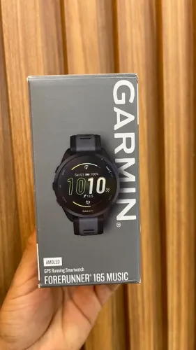 Garmin Relógio Forerunner 165 - 43mm com Monitor Cardíaco de Pulso e GPS