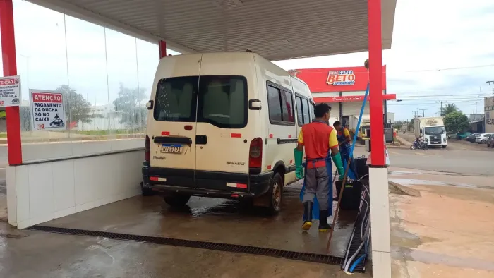 Ford Transit Furgão 2.2 Tdci Longa Diesel 2013