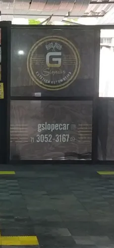 Porta de vidro com alumínio