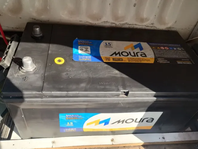 Bateria Moura 220ah