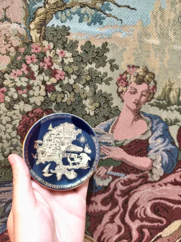 Prato decorativo em porcelana