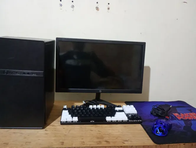 pc completo para trabalho e jogos simples 